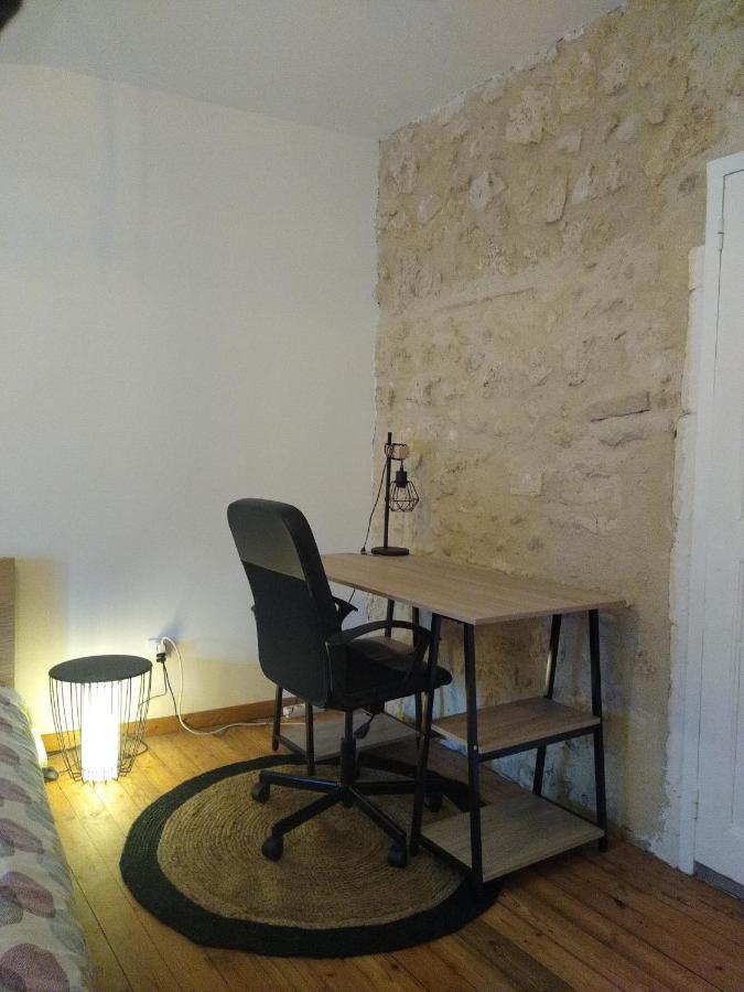 Chambre Privee - Pierrelatte Kültér fotó